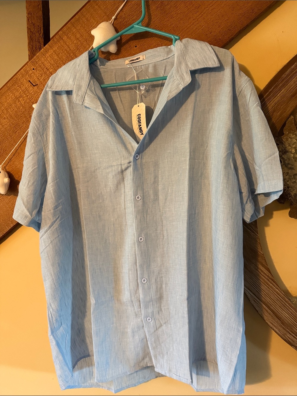Light Blue Camp-Collar Short-Sleeve Button-Front Shirt - Casual Men’s Shirt